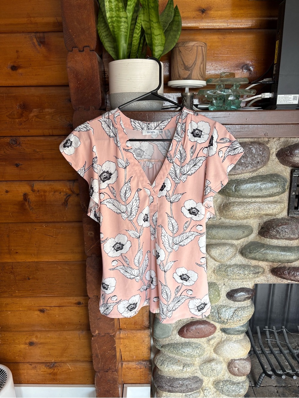 Ricki’s Cottagecore Floral Flutter Sleeve V-Neck Blouse XS Pink White Black